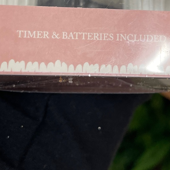 White Christmas Tree LED Taper Candles with Timer Set of 2 NWT - Picture 4 of 4